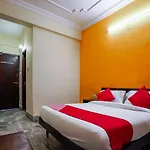 Oyo 19365 Hotel Sabharwal