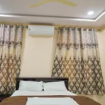 Ms Cloud Scape Inn