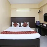 Hotel Kanha Grand