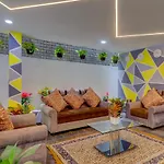 Destino By Inr Suites