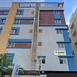 OYO 10595 Hotel Mirras