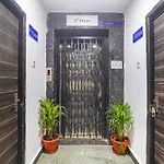 Fabhotel Broholic - 200M From Care Hospitals - Hitech City