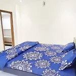 Servostay Kukatpally Spacious 5 Bhk Duplex In Vivekananda Nagar With Parking