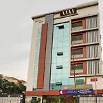 Townhouse Oak Sri Simran Park Hotel Near Secunderabad Railway Station