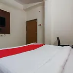 Spot On Gopi Mini Guest House Near Erragadda Metro Station