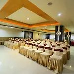 Hotel Sitara Grand