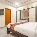 Fabexpress Rs Living - Nr Tcs Deccan Park, Hitech City