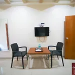 Hotel Lotus Grand