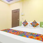 Fabexpress Airport Stay Inn - Nr Hyderabad International Airport, Shamshabad