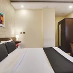 Flagship Grand Sandarshini Inn Near Mgbs Bus Station