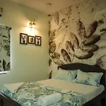 Ac Room Financial District Gachibowli