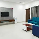 Mythri Retreat Service Apartments