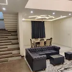 Runaway Villa
