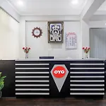 Oyo Hotel Vijay Laxmi Residency Near Erragadda Metro Station