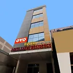 Oyo Hotel Vijay Laxmi Residency Near Erragadda Metro Station