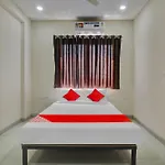 Oyo Flagship High Rise Hotel
