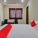 Oyo Flagship High Rise Hotel