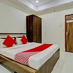 Oyo Flagship 75008 Delta Suites Near Nexus Hyderabad