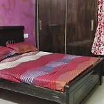 Cozy Corner #2Bhk Near Aig & Us Embassy Gachibowli