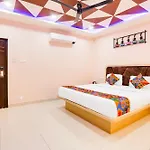 Fabhotel Prime Ravila Grand