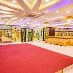 Fabhotel Prime Ravila Grand