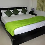 Modern ,Cozy ,Artistic And Green Apartment