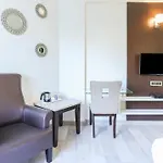 Hotel Wood Bridge Grand