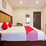 Oyo Mythri Guest House