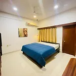 Chic Suite Banjara Hills