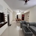 Mee Homes Madhapur Family Stay Luxury Fully Furnished 2 Bhk Flats