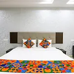Fabhotel Royal Signature - Nr Hitech City