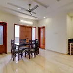 Homely 3Bhk Apartment In The Heart Of The City