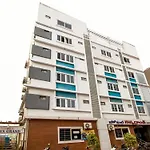 Capital O 7648 Sri Navya Grand