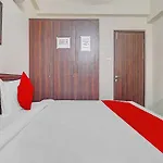Hotel O Qualia Nallagandla