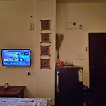 Private 1Br- House Of Arts - Ankani Staay