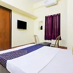 Hotel O Srinidhi Inn Near Bharat Nagar Metro Station
