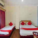 Hotel O Luxury Villas Near Begumpet Airport