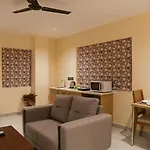 Lumis Studio Apartment