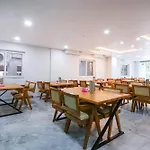 Fabhotel Relax Inn
