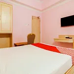 Super Collection O 77115 Vaishnavi Palace