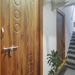 Super Hotel O Broholic Hotels Near Botanical Garden