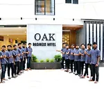 Oak Business Hotel