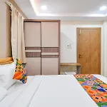 Fabhotel Seri - Nr Kims Hospital, Gachibowli