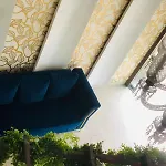 Blossoms Room Hotel Classic International -Road View- Free Breakfast