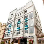 Capital O 7648 Sri Navya Grand