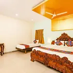 Fabhotel Maruthi Residency - Nr Metro Station Lakdikapul