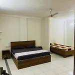 Lara Guest House
