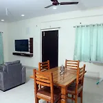 Mee Homes