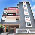 Hotel O Gk Grand