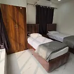 1Bh With Pantry